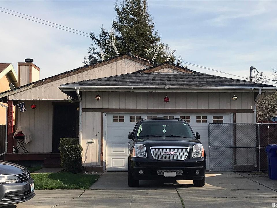 1st image of 338 S 38th St