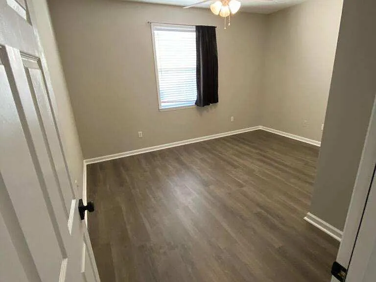 119 Argonaut St #D — Photo 10