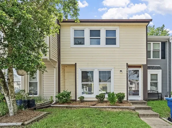 3596 Windmill Dr, Virginia Beach, VA 23453