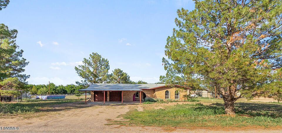 1st image of 5844 Leasburg Dr