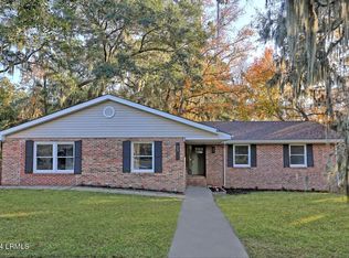 25 Capwing Dr, Beaufort, SC 29902