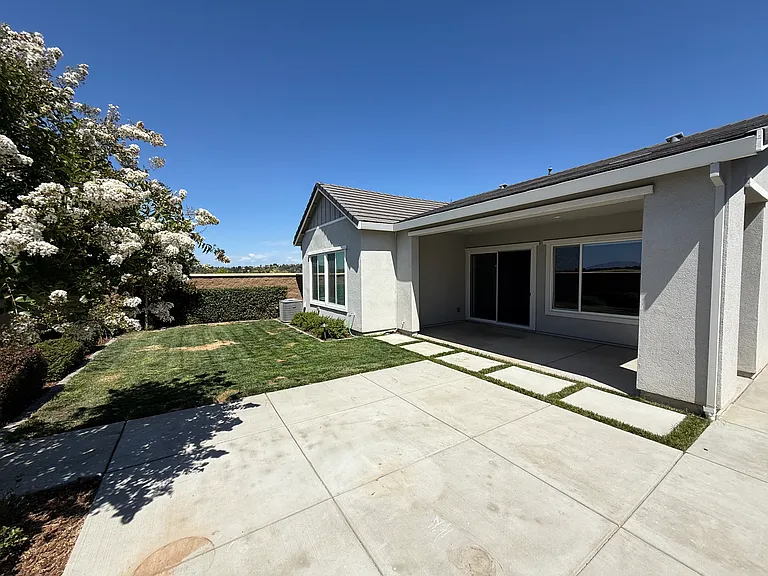 3121 Whistling Way — Photo 33