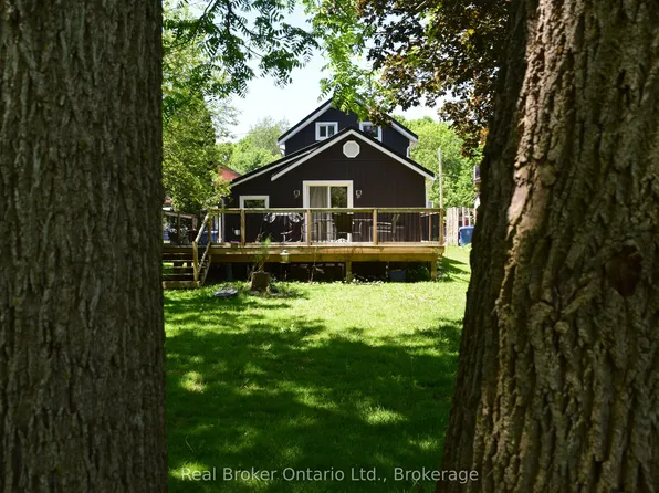 523 Mill St, West Grey, ON N0G 2M0