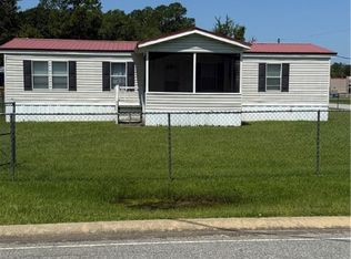 62 Ervin St, Nahunta, GA 31553