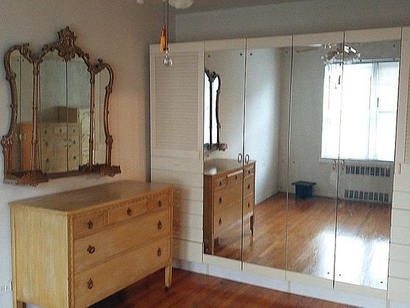 3rd image of 6638 Yellowstone Blvd #5D