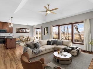 697 Jansen Ave SE, Hanover, MN 55341