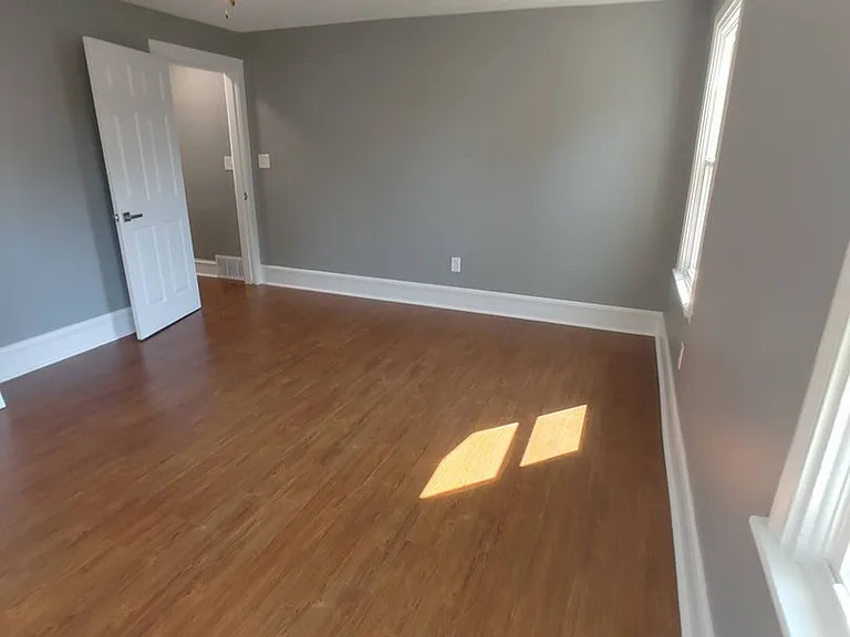 1101 S Main Street — Photo 9
