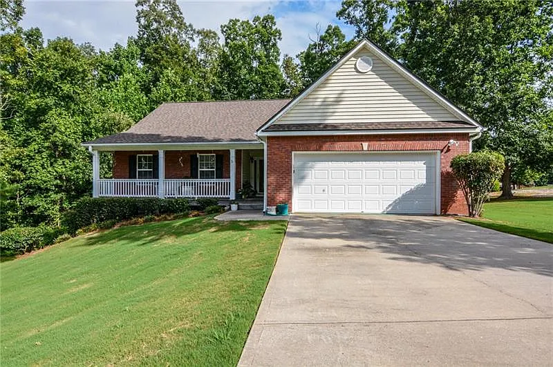 3173 Oak Ridge Ln photo 1