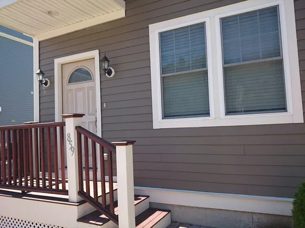 859 Adams St, Dorchester, MA 02124