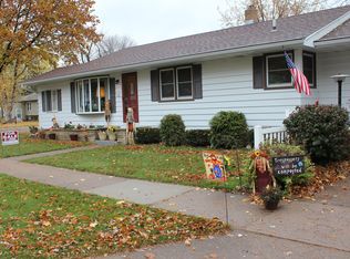 650 1st St, Port Edwards, WI 54469