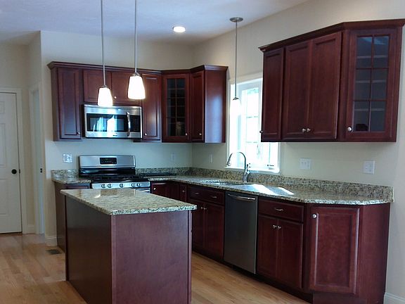 kitchen-pic of similar home