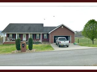 337 Pochantas Ln, Rutledge, TN 37861