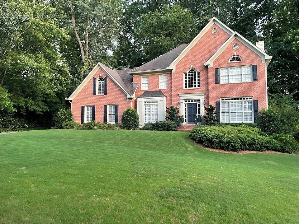 1st image of 3980 Devon Oaks Dr NE