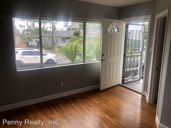 3rd image of 852 Opal St