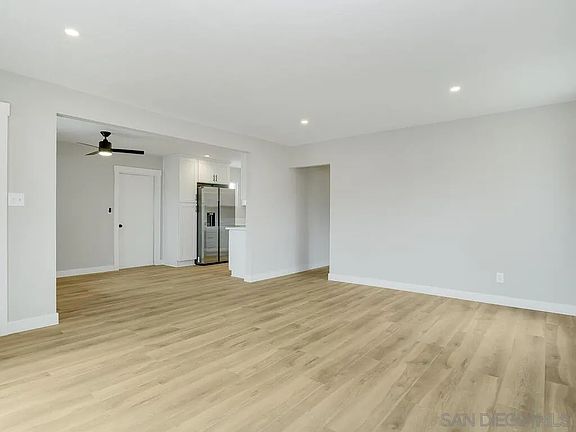 4th image of 650 Colorado Ave