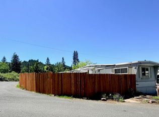 7001 Rogue River Hwy Space 29, Grants Pass, OR 97527
