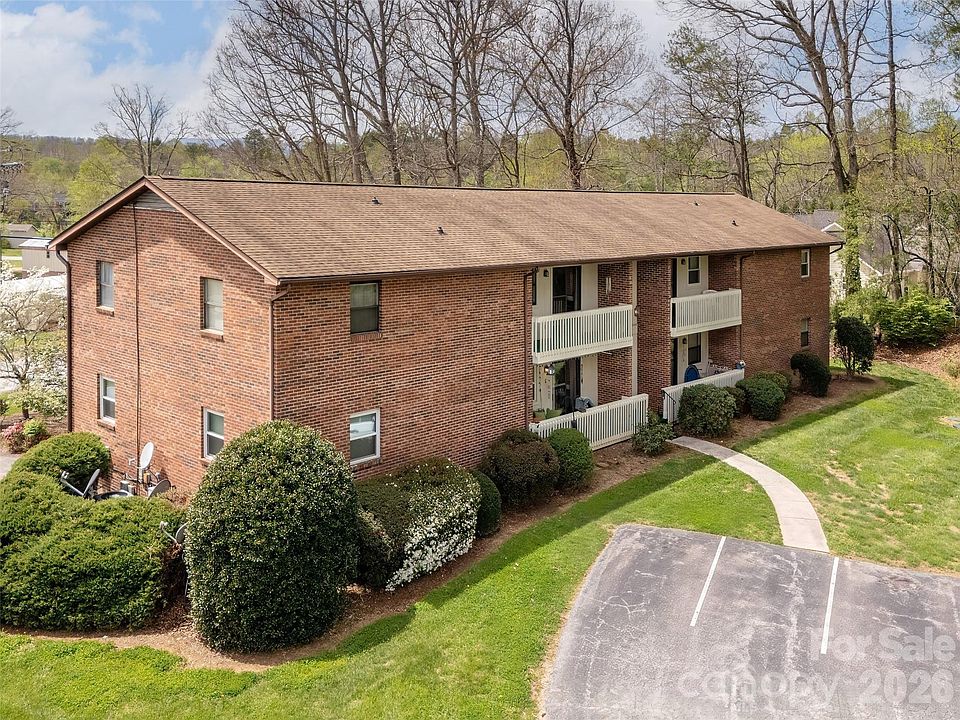 1st image of 103 Oakwood Pl APT 4