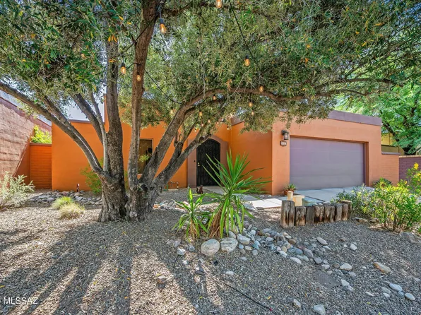 2584 N Santa Rosa Ave, Tucson, AZ 85712