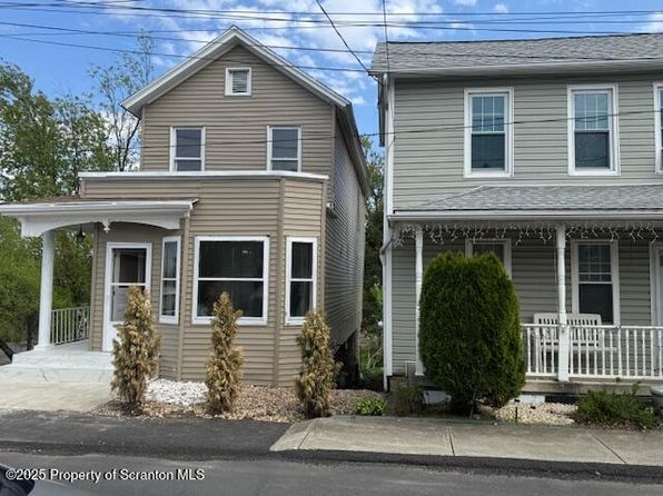 913 Acker Ave, Scranton, PA 18504