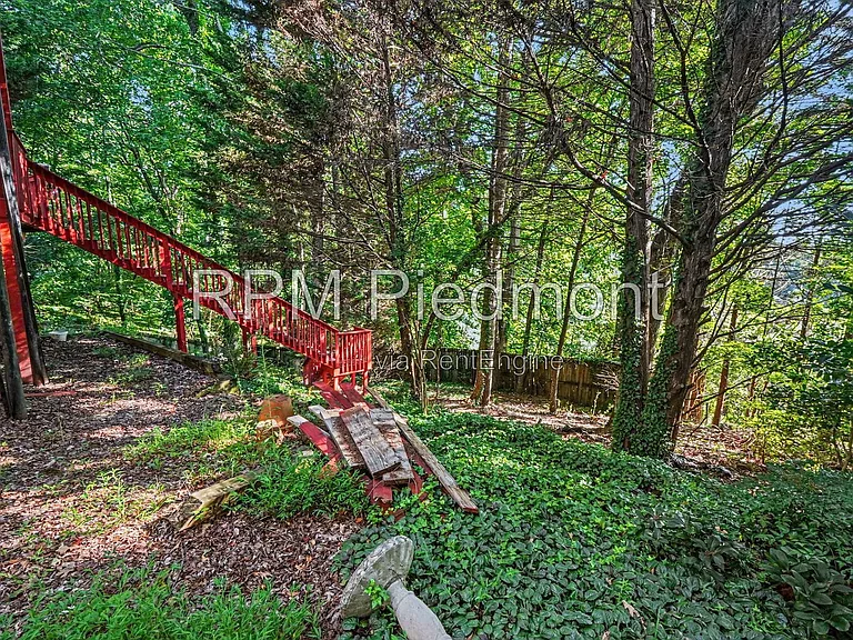 550 Claudel Ct SW — Photo 26