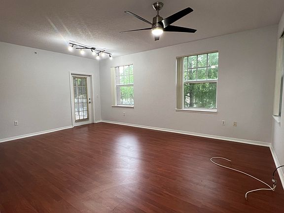 3rd image of 6838 W Sample Rd #6838