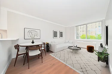 160 Riverside Boulevard #804 image 1 of 12