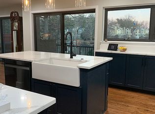 11066 Thrush Ridge Rd, Reston, VA 20191