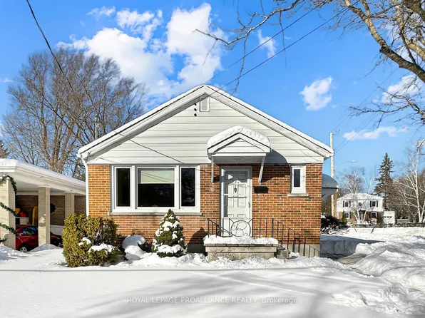 284 Victoria Ave, Belleville, ON K8N 2C7