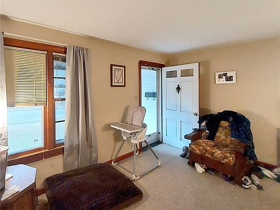 3rd image of 441 N Osborn Ave