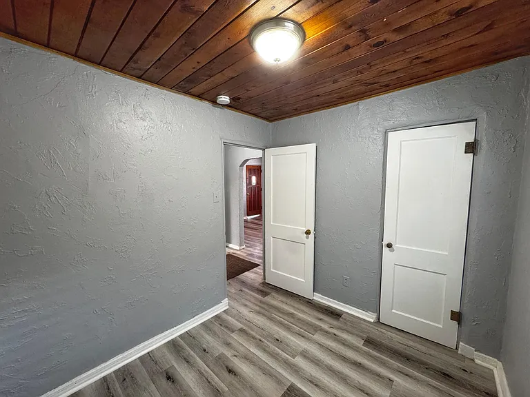 426 Headingly Ave NW #A — Photo 17