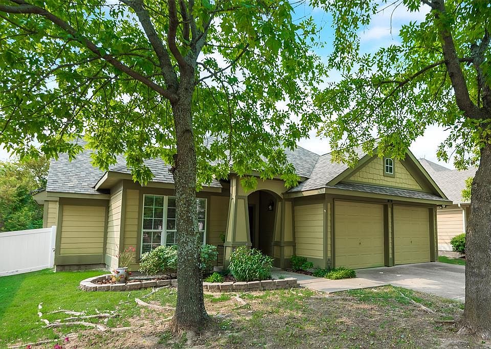 1st image of 424 Creekview Dr