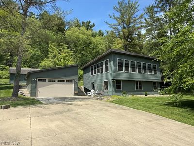 9073 N Shore Dr NE, Mineral City, OH, 44656