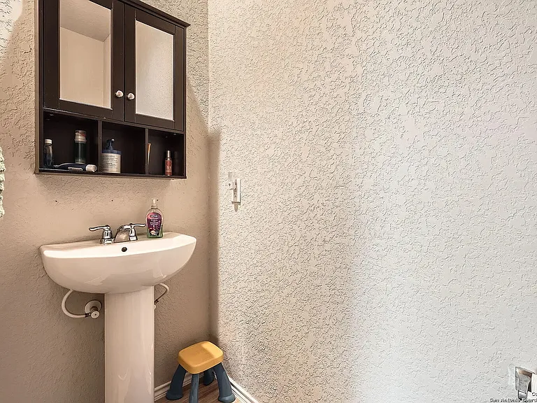 13039 Heathers Sun St — Photo 12