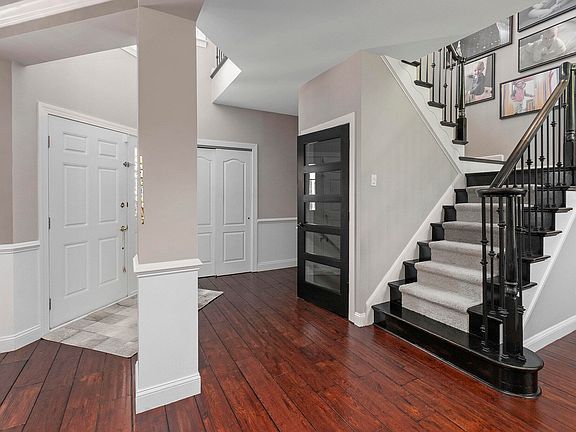 5th image of 25999 Island Lake Dr