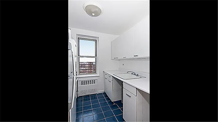 Sold by Fenwick Keats Real Estate | media 13