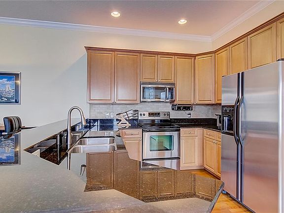5th image of 604 S Tampania Ave APT A