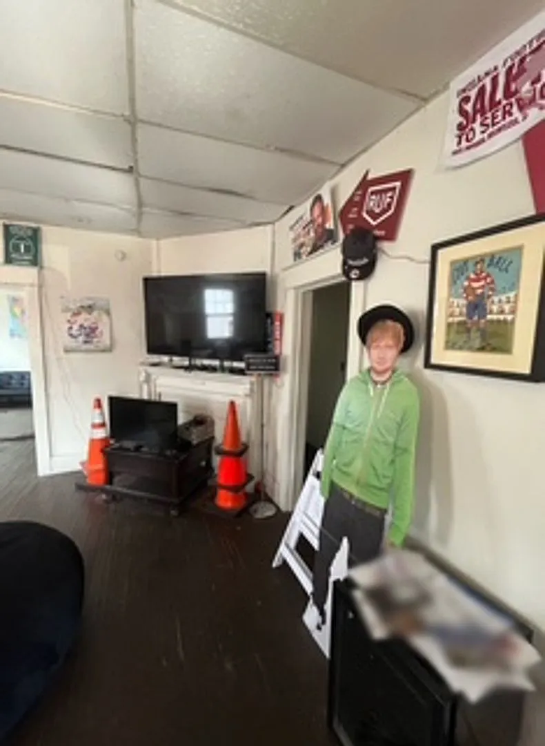 Summer Special!! - 5 Br / 2 Ba - Available August 2026! — Photo 4