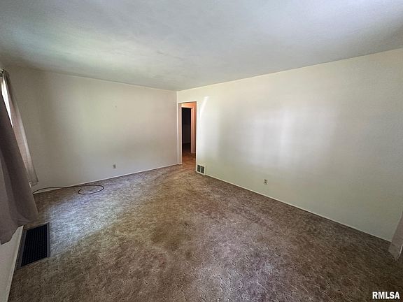 3rd image of 2420 W Millman St
