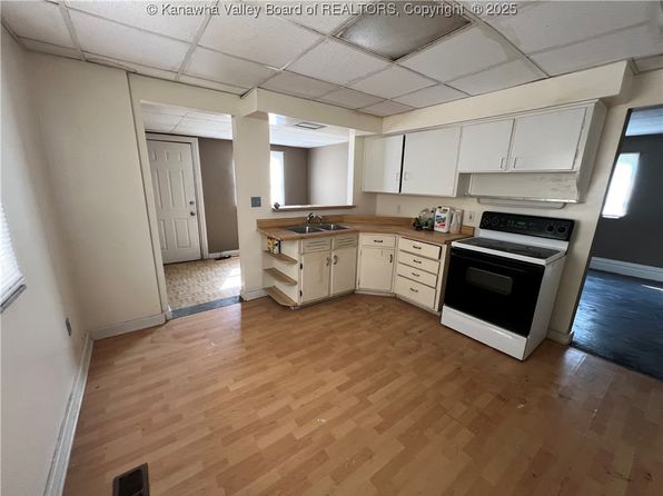 huntington-west-virginia-2053764254 picture