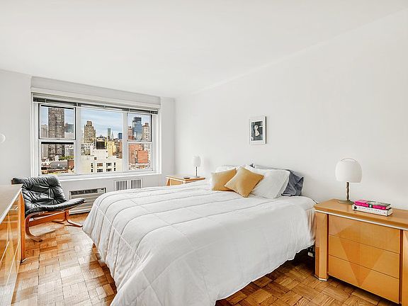5th image of 440 E 79th St APT 15K