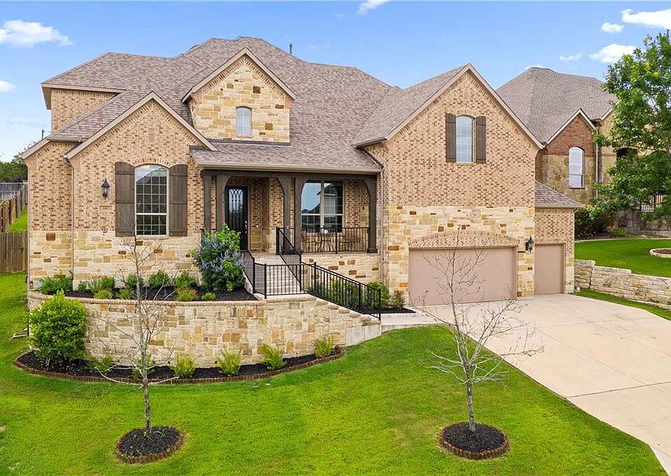 1st image of 140 Empire Ct