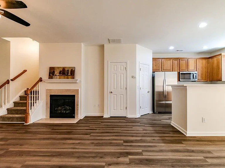 508 Rendezvous Rd — Photo 4