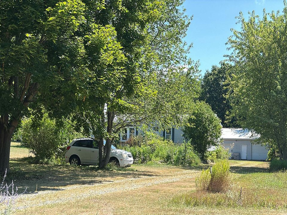 1st image of 18329 Hickory Ridge Rd