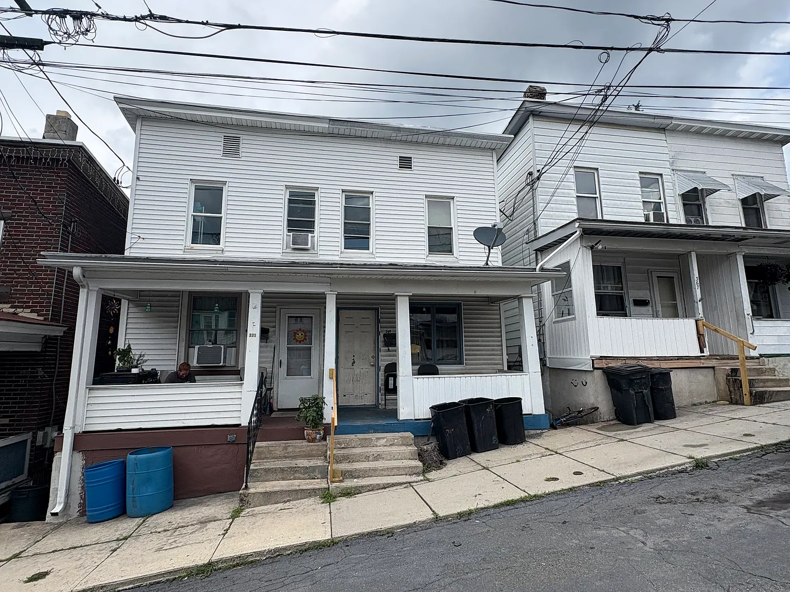 3 bed, 1300 sqft, $1,200 — Photo 3