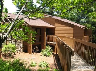 106 Emerald Ridge Rd #18, Sapphire, NC 28774