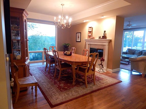 5th image of 421 Newell Pl