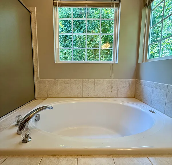 1529 Olde Sage Ct — Photo 34