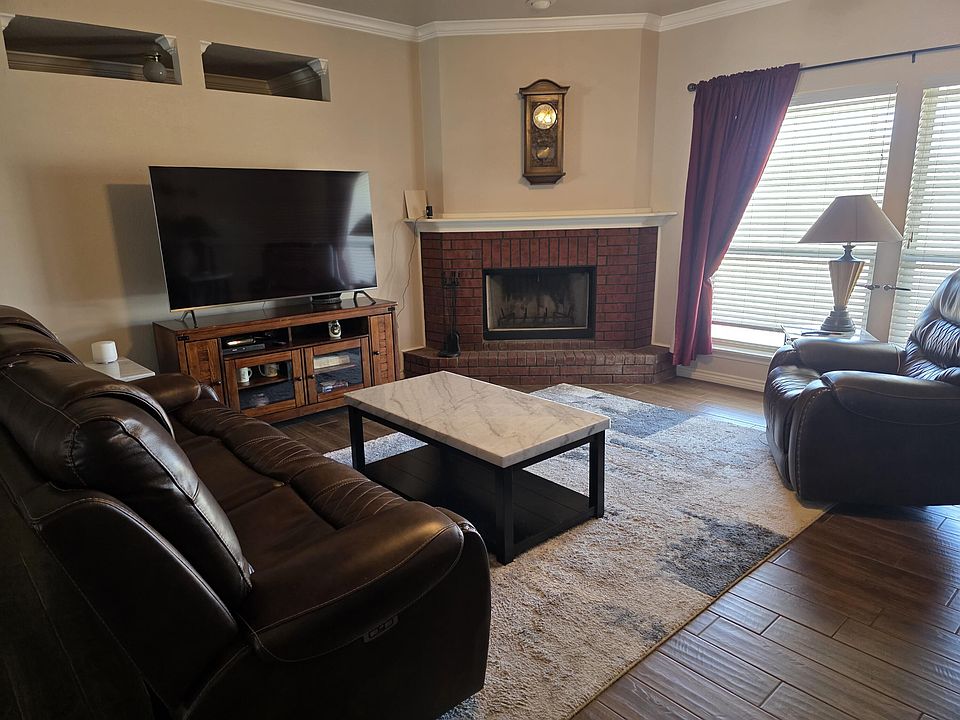 2nd image of 1007 Avenue J