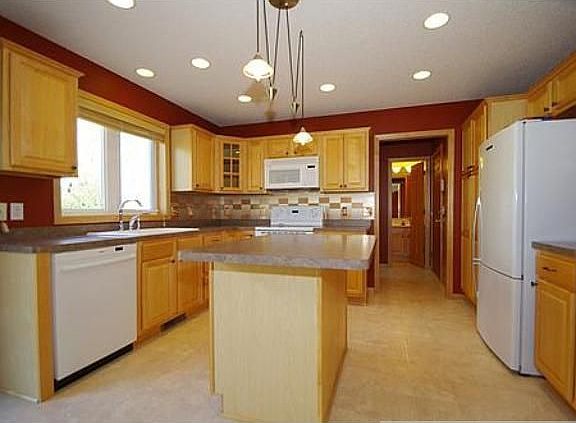 2nd image of 4849 191st St W