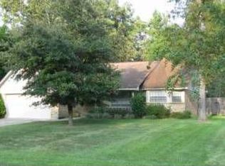 601 Red Oak Dr, Mandeville, LA 70471